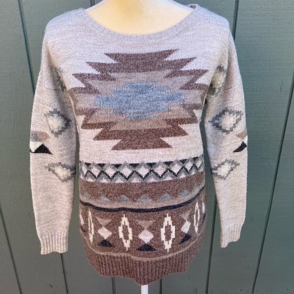 American eagle wool blend Aztec sweater - Picture 3 of 9